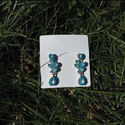 Blue ocean drop