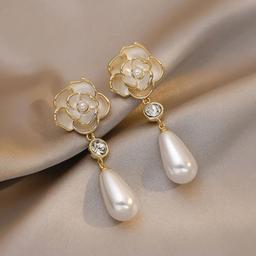 Faux Pearl Flower Drop Earring